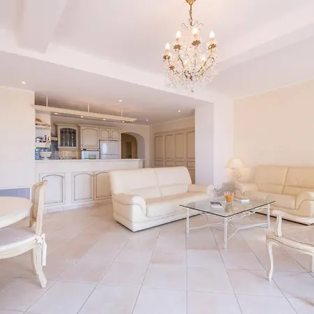 Apartamento Beausite Avec Vue Sainte-Maxime